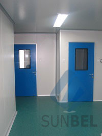 Дверь для чистых помещений SUNBEL