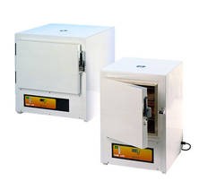 Сушильный шкаф для чистых помещений 250°C CR/30 Carbolite